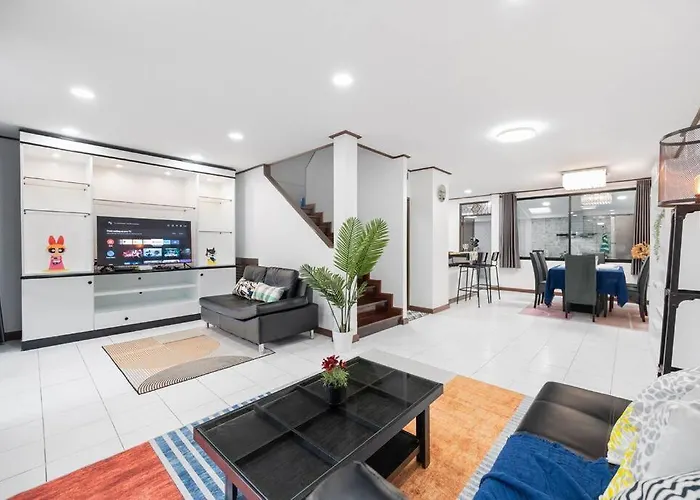Miq Hk16 - 3Br Huai Khwang Mrt With Pool Table Near Jodd Fair