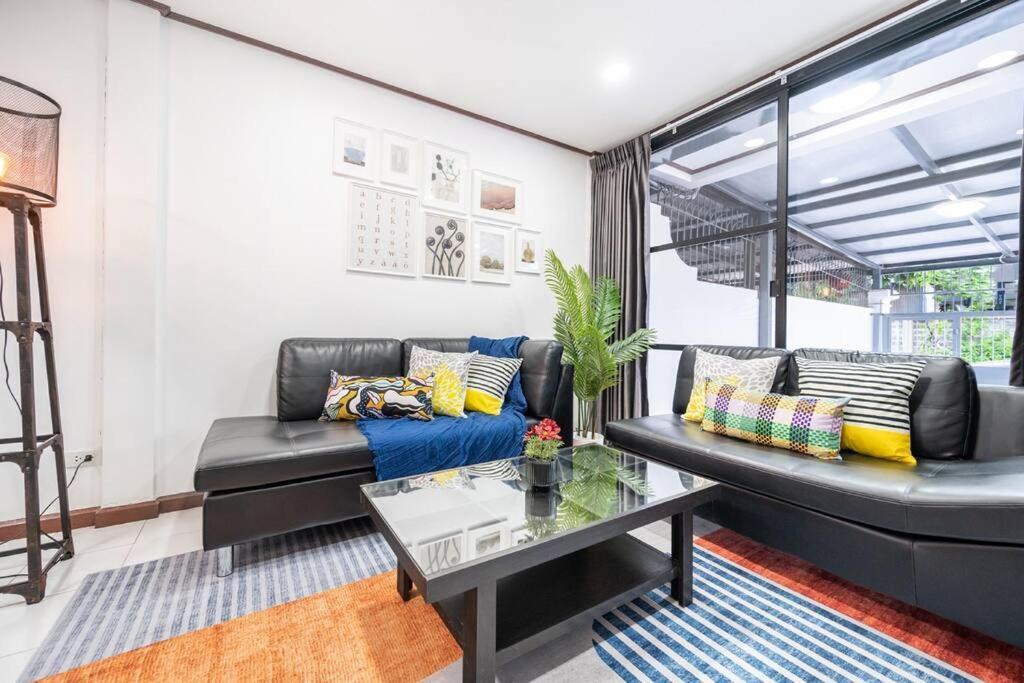 Miq Hk16 - 3br Huai Khwang Mrt With Pool Table Near Jodd Fair Villa *