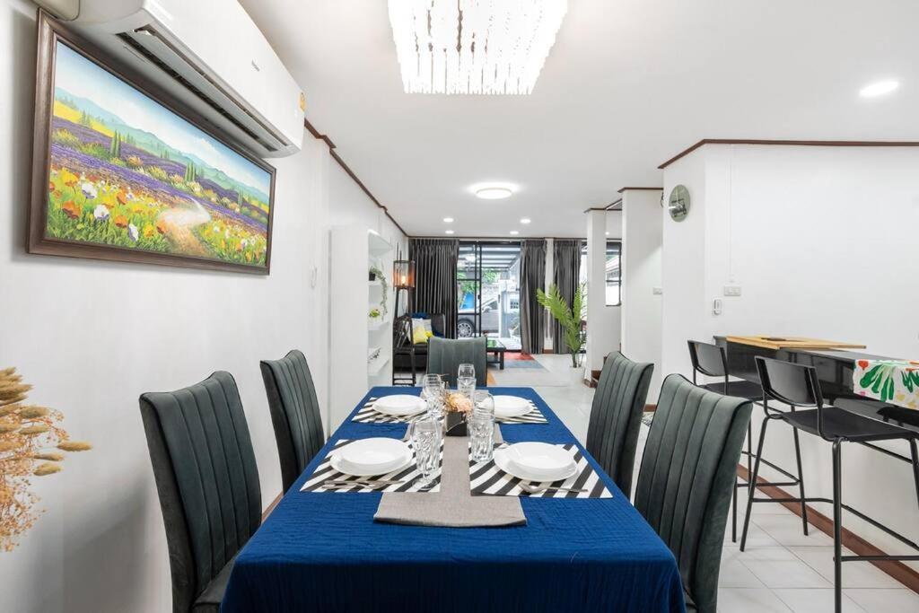 Miq Hk16 - 3br Huai Khwang Mrt With Pool Table Near Jodd Fair Bangkok
